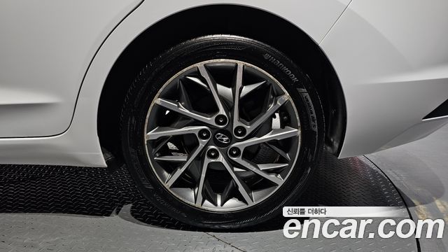 Hyundai Avante (AD) 1.6 Smart 2020 — фото 21