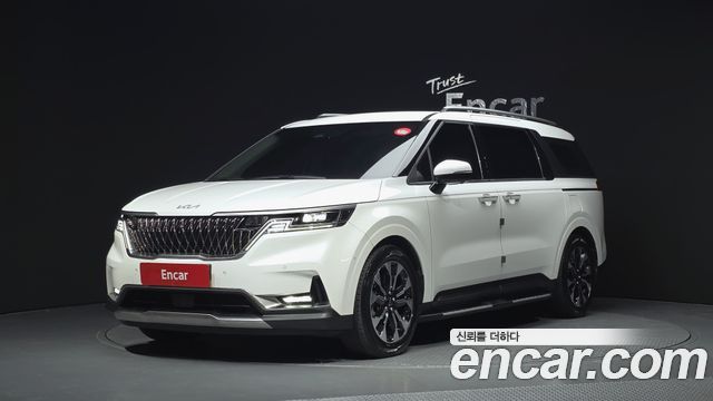 Kia Carnival (IV) Gasoline 7-Seater Signature