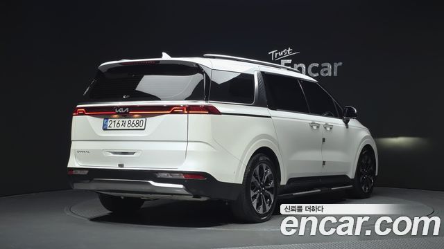 Kia Carnival (IV) Gasoline 7-Seater Signature 2023 — фото 2