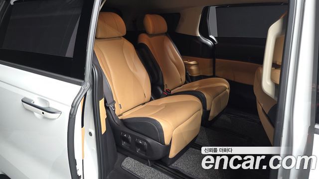 Kia Carnival (IV) Gasoline 7-Seater Signature 2023 — фото 15