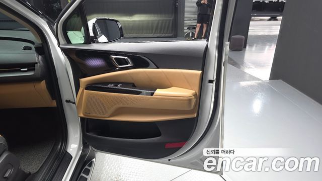Kia Carnival (IV) Gasoline 7-Seater Signature 2023 — фото 31