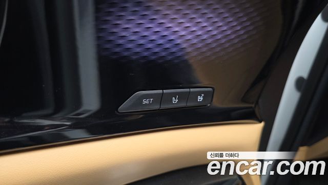 Kia Carnival (IV) Gasoline 7-Seater Signature 2023 — фото 36