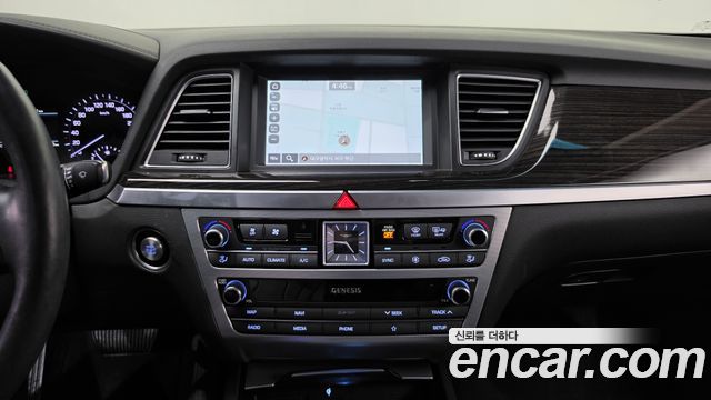 Genesis G80 3.3 GDI Luxury 2019 — фото 12