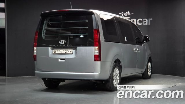 Hyundai Staria Cargo 3-Seater Modern 2022 — фото 2