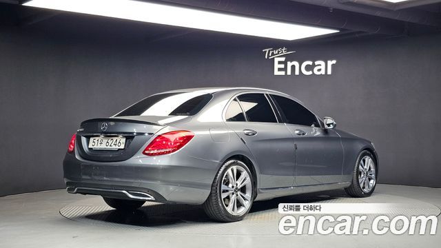 Mercedes-Benz C-Class (W205) C220 d Avantgarde 2017 — фото 2