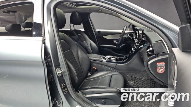 Mercedes-Benz C-Class (W205) C220 d Avantgarde 2017 — фото 11
