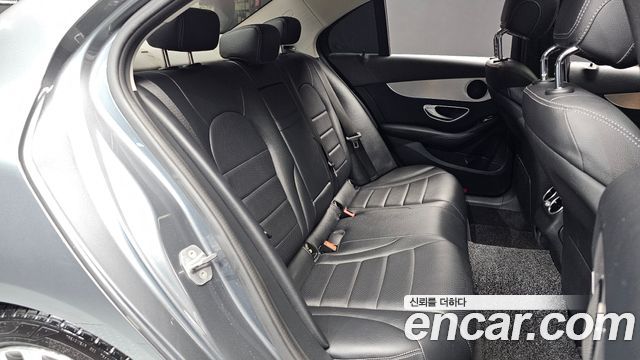 Mercedes-Benz C-Class (W205) C220 d Avantgarde 2017 — фото 12