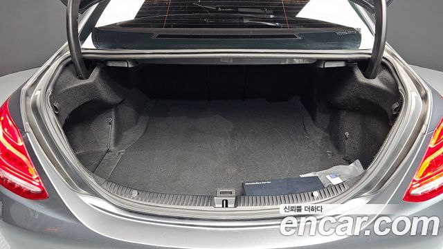 Mercedes-Benz C-Class (W205) C220 d Avantgarde 2017 — фото 20