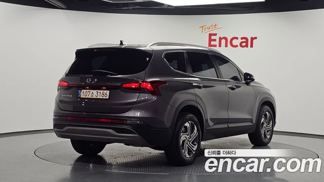 Hyundai Santa Fe Diesel 2.2 2WD Prestige 2021 — фото 2