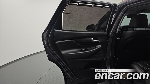 Hyundai Santa Fe Diesel 2.2 2WD Prestige 2021 — фото 25