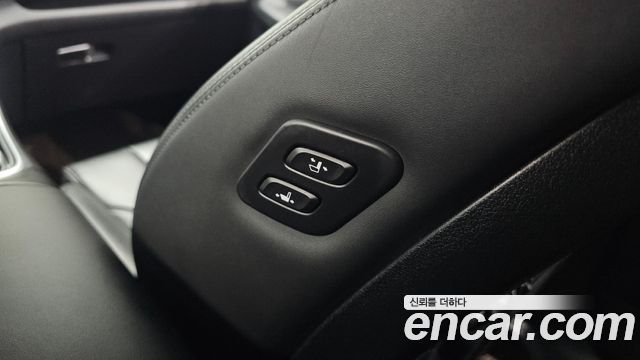 Hyundai Santa Fe Diesel 2.2 2WD Prestige 2021 — фото 33