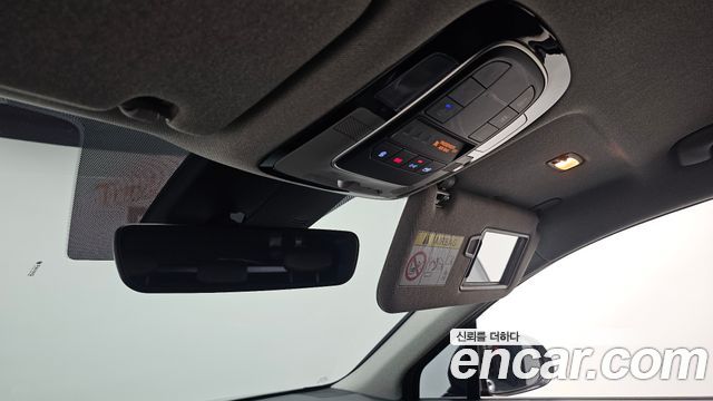 Hyundai Santa Fe Diesel 2.2 2WD Prestige 2021 — фото 34