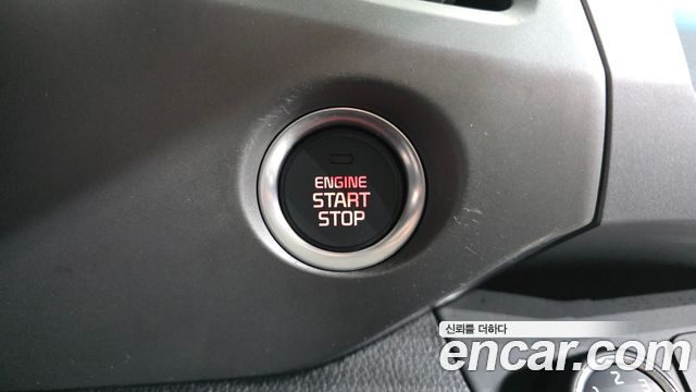 Kia Sportage R Diesel 2WD Trendy 2015 — фото 15