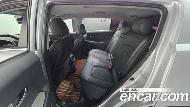 Kia Sportage R Diesel 2WD Trendy 2015 — фото 18