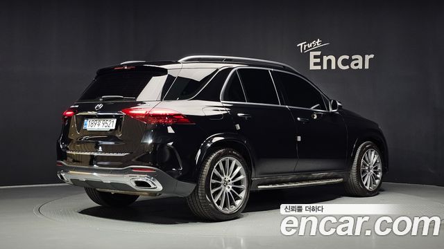 Mercedes-Benz GLE-Class (W167) GLE450 4MATIC 2024 — фото 2