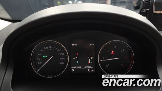 Land Rover Freelander 2 2.2 SD4 HSE 2014 — фото 8