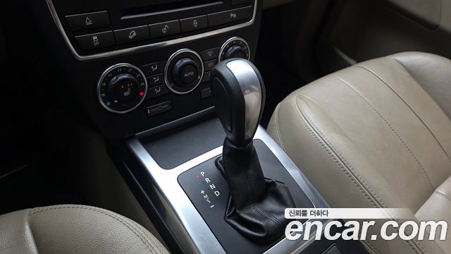 Land Rover Freelander 2 2.2 SD4 HSE 2014 — фото 9