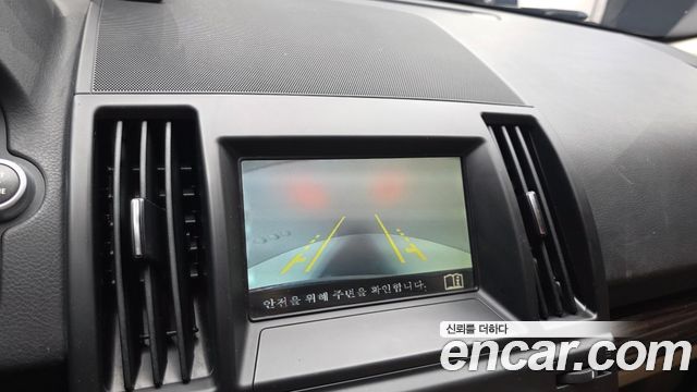 Land Rover Freelander 2 2.2 SD4 HSE 2014 — фото 16
