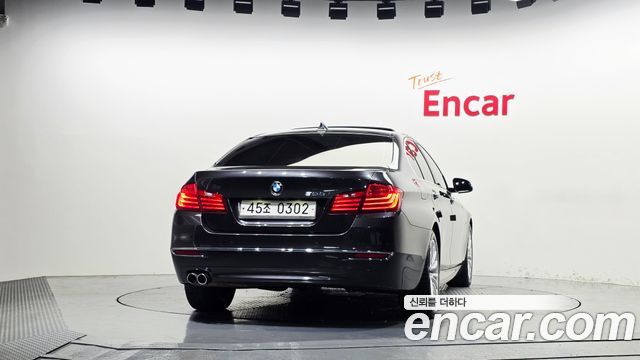 BMW 5 Series (F10) 528i Luxury Plus 2016 — фото 4