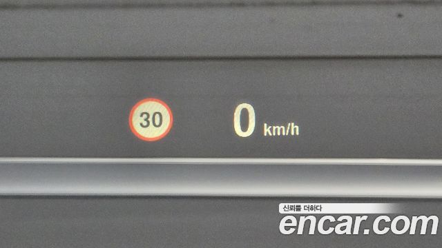 BMW 5 Series (F10) 528i Luxury Plus 2016 — фото 16