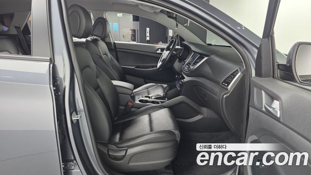 Hyundai Tucson Gasoline 1.6 turbo 2WD Modern 2018 — фото 15