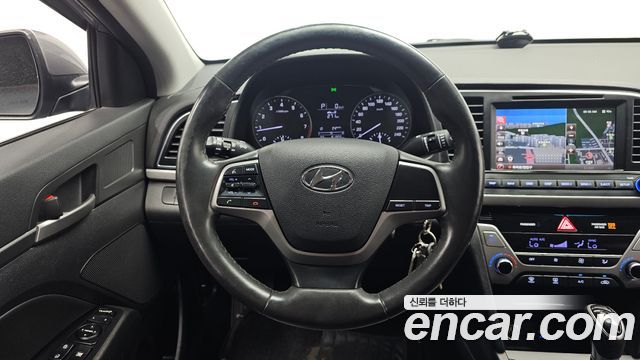 Hyundai Avante (AD) 1.6 GDI Smart 2016 — фото 13