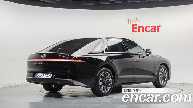 Hyundai Grandeur (GN7) 2.5 Gasoline  2WD Premium 2027 — фото 2
