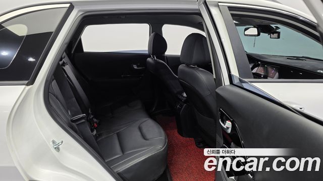 Kia Niro EV Noblesse 2022 — фото 15