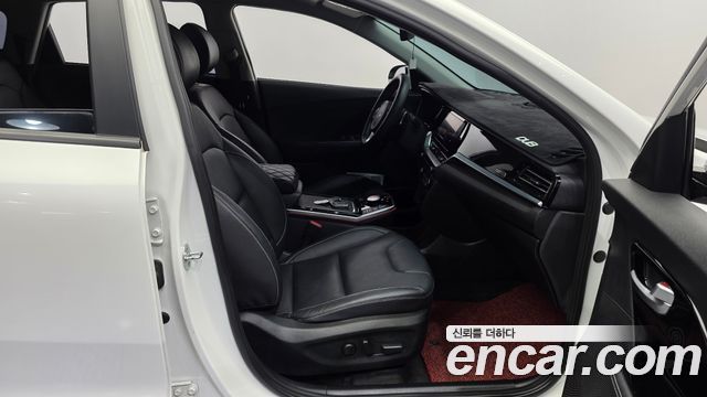 Kia Niro EV Noblesse 2022 — фото 16