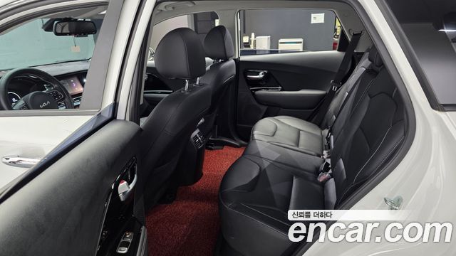 Kia Niro EV Noblesse 2022 — фото 32