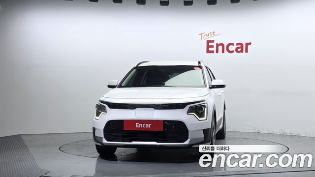 Kia Niro EV Air 2023 — фото 3
