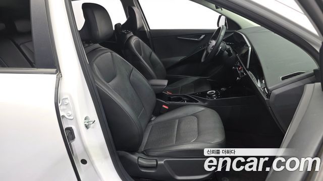 Kia Niro EV Air 2023 — фото 11