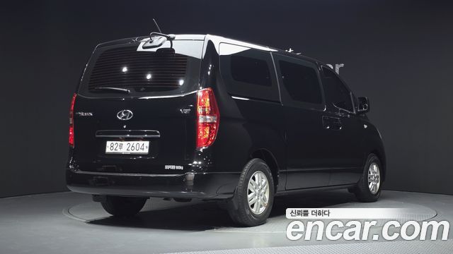 Hyundai Grand Starex 5-Seater VAN Smart 2016 — фото 2