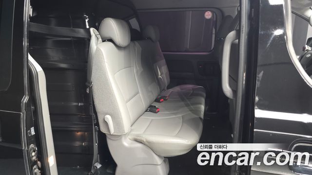 Hyundai Grand Starex 5-Seater VAN Smart 2016 — фото 11