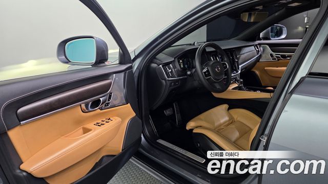 Volvo V90 Cross Country T5 Pro AWD 2019 — фото 10
