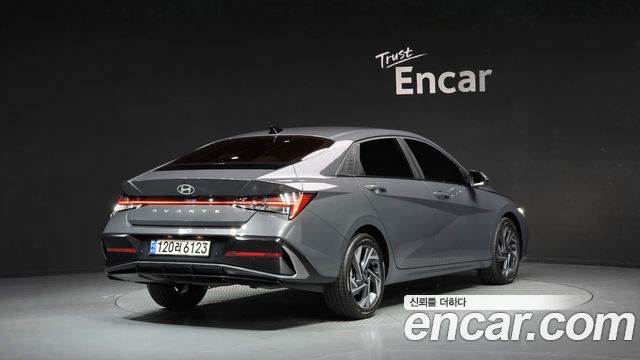Hyundai Avante (CN7) 1.6 Inspiration 2024 — фото 2