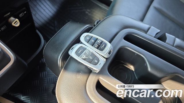 Hyundai Staria L3.5  Kinder Safety Car 11-Seater 2022 — фото 19
