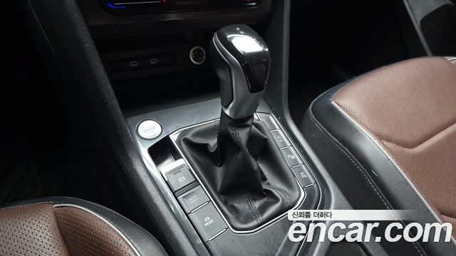 Volkswagen Tiguan Allspace 2.0 TSI Prestige 2022 — фото 9