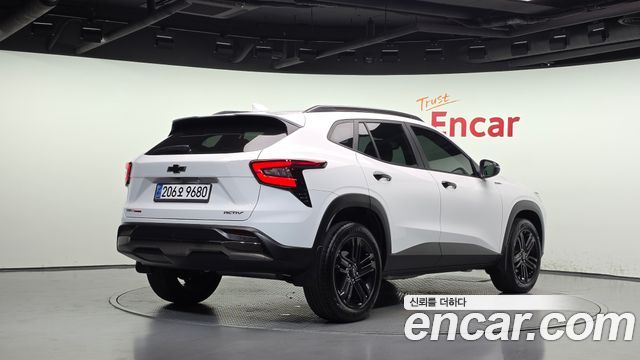 Chevrolet Trax Crossover 1.2 ACTIV 2024 — фото 2
