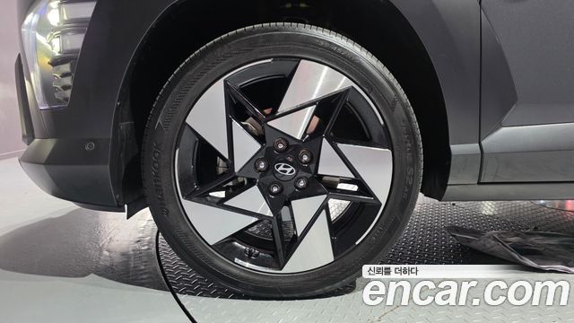 Hyundai Kona (SX2) Gasoline 1.6 Turbo 2WD Inspiration 2023 — фото 5