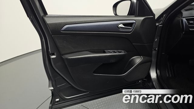 Renault Korea XM3 1.6 GTe SE 2020 — фото 24