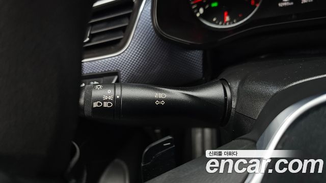 Renault Korea XM3 1.6 GTe SE 2020 — фото 29