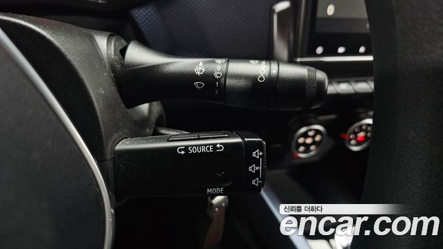 Renault Korea XM3 1.6 GTe SE 2020 — фото 30