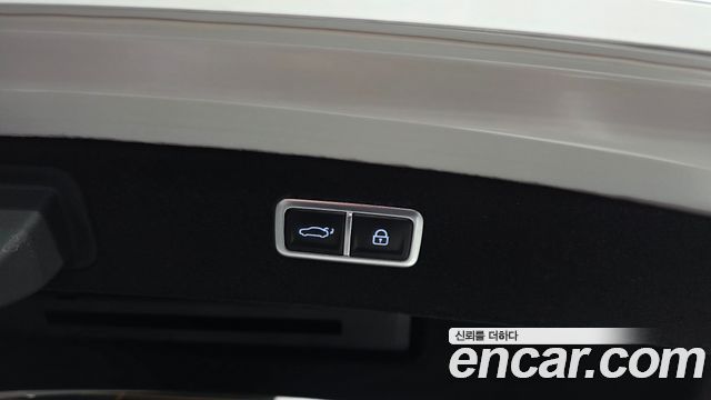 Genesis G80 (RG3) Gasoline 2.5 Turbo 2WD 2025 — фото 28