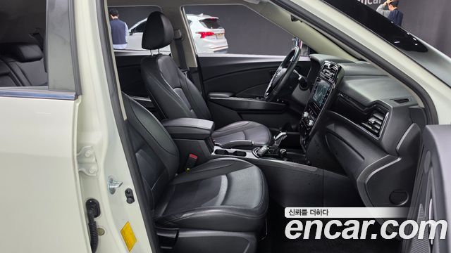 KG Mobility (SsangYong) Very New Tivoli Gasoline 1.5 2WD V3 2021 — фото 16