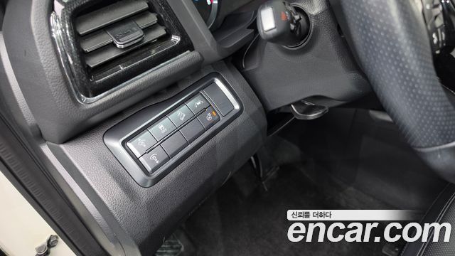 KG Mobility (SsangYong) Very New Tivoli Gasoline 1.5 2WD V3 2021 — фото 17
