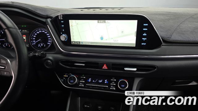 Hyundai Sonata (DN8) 2.0 Premium Plus 2023 — фото 17