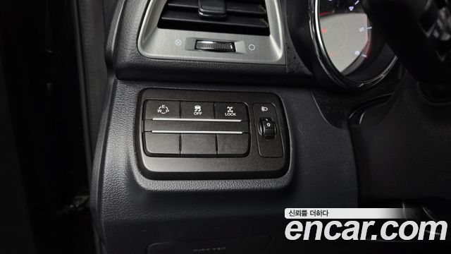 KG Mobility (SsangYong) Tivoli Armor Diesel LX 4WD 2018 — фото 27