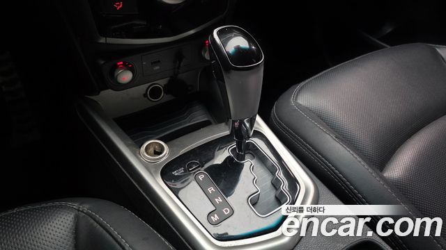 KG Mobility (SsangYong) Tivoli Armor TX 2WD 2018 — фото 9