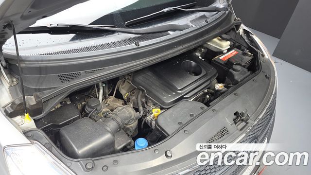Hyundai Grand Starex 12-Seater Wagon CVX Luxury 2014 — фото 6
